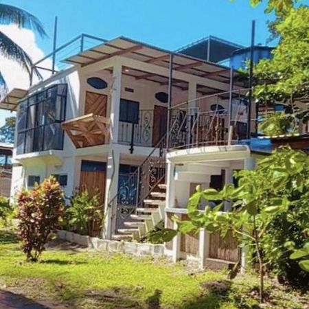 Hotel Pura Natura Beachfront Tortuguero Eksteriør bilde